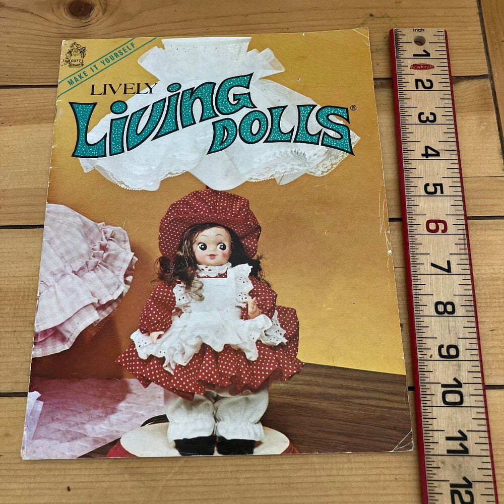 Lively Living Dolls 0377 Vintage Mangelsen's Craft Book 1975 Plastic Bottle Doll